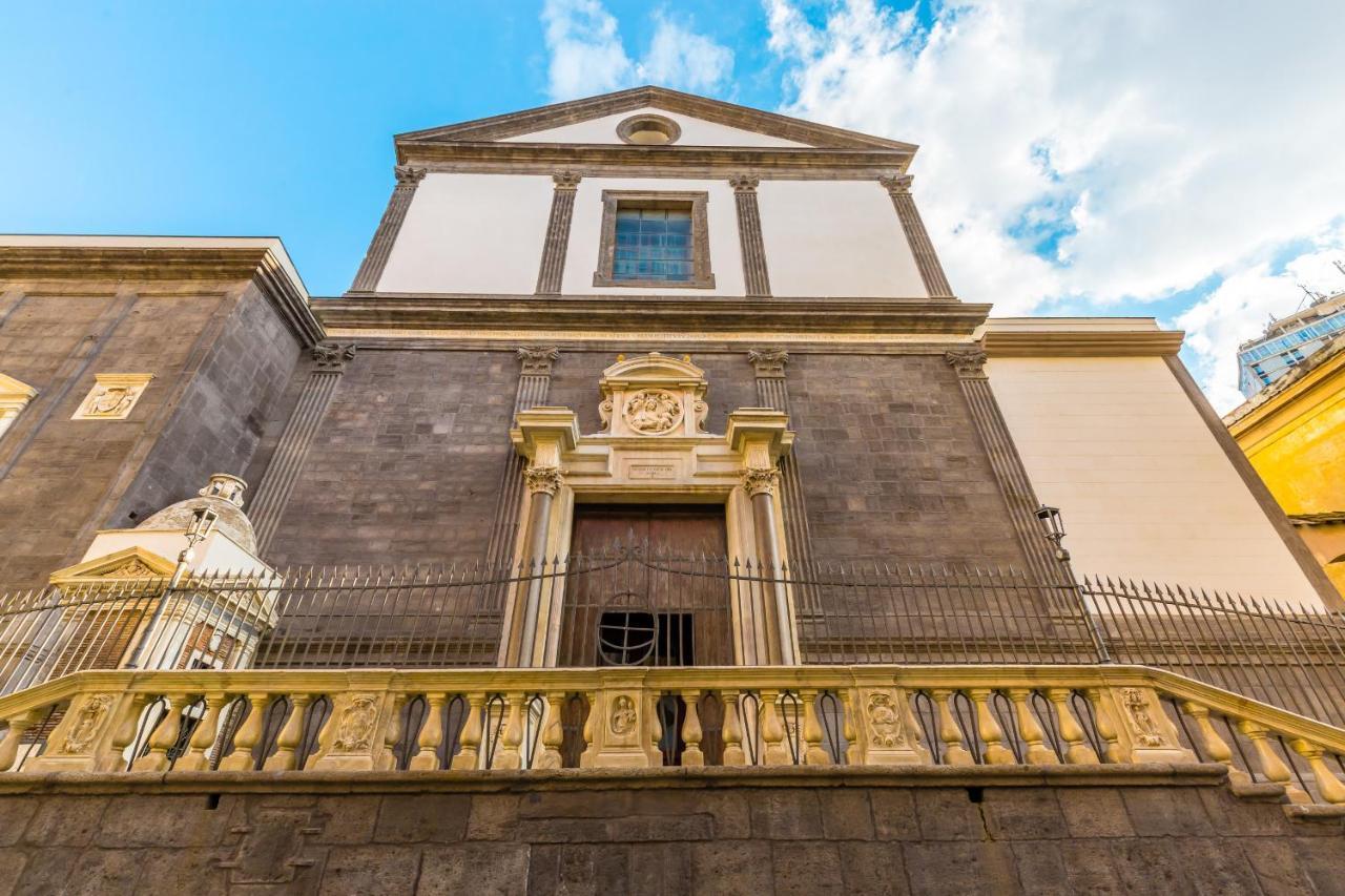 A Santa Maria La Nova By Wonderful Italy * Napels
